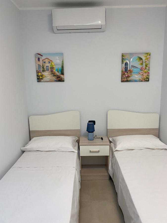 Casa Vacanze E Fitta Camere San Nico Корильяно-Калабро Экстерьер фото